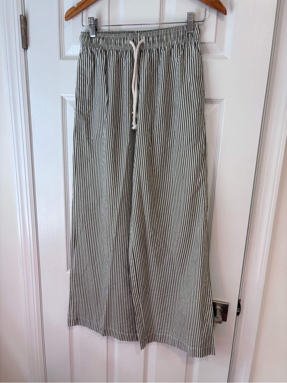 DONNI The Pop Stripe Drawstring Pant in rosemary size small - Picture 2 of 6